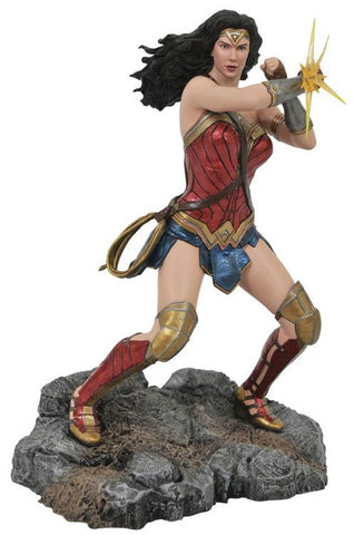 DC Gallery Justice League Movie Wonder Woman Bracelets Statue