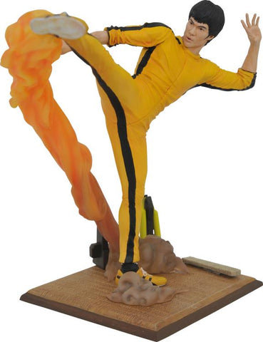Bruce Lee Gallery Smoke Statue